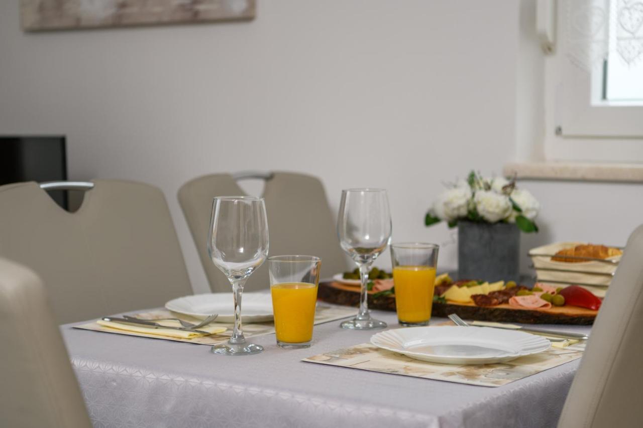 Apartment Kate Pula Ngoại thất bức ảnh